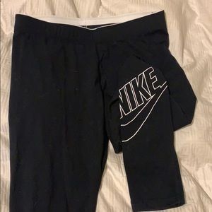 Nike leggings